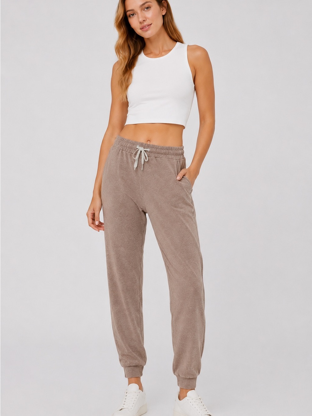 Vuori Halo Performance Joggers Heathered Tan Brown Size M